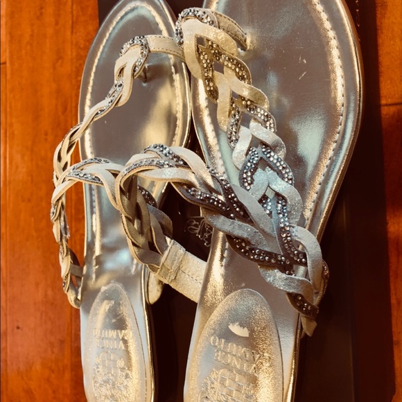 Slippers - Picture 2 of 4